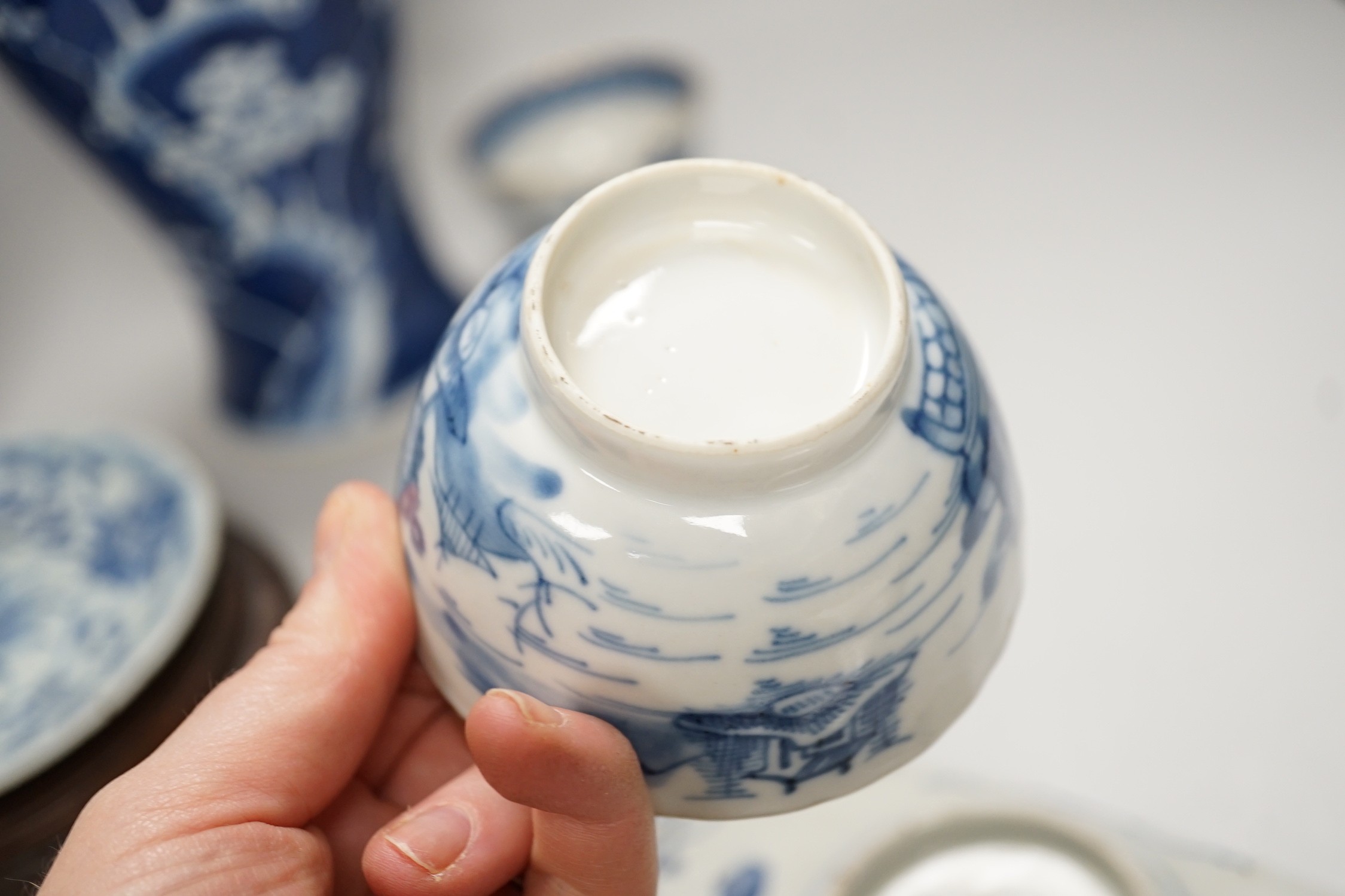A group of 19th century and later Chinese blue and white porcelain, tallest 31cm